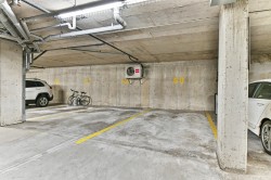 Garage - 