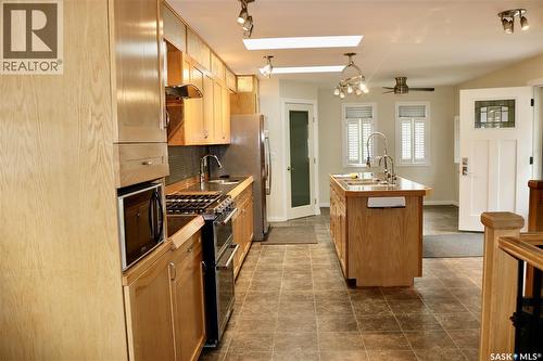 509 Mark Avenue, Moosomin, SK - Indoor Photo Showing Kitchen With Double Sink