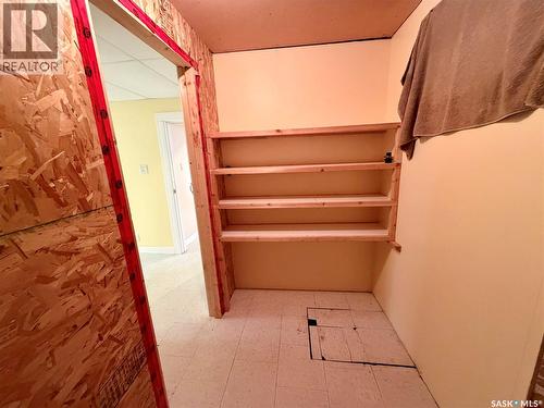 509 Mark Avenue, Moosomin, SK - Indoor Photo Showing Other Room