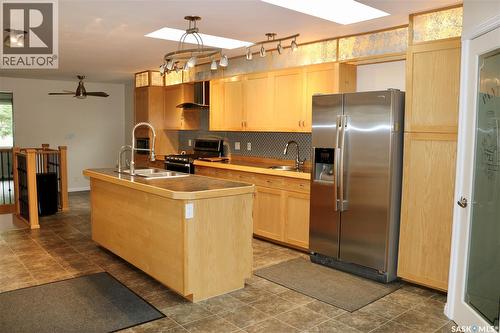 509 Mark Avenue, Moosomin, SK - Indoor Photo Showing Kitchen