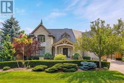 70 SHOREWOOD PLACE  Oakville, ON L6K 3Y4