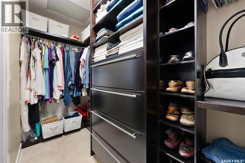6110 Wascana Court, Regina, SK - Indoor Photo Showing Other Room
