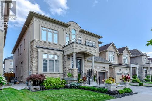 107 Headwind Boulevard, Vaughan, ON - Outdoor With Facade