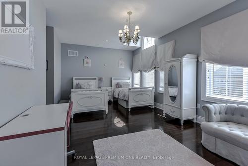 107 Headwind Boulevard, Vaughan, ON - Indoor Photo Showing Bedroom