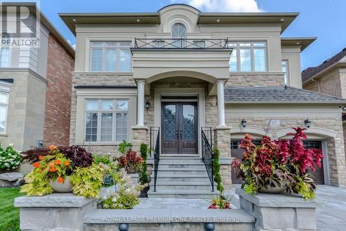 107 Headwind Boulevard, Vaughan, ON - Outdoor With Facade