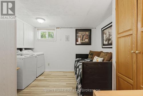 23 Timcourt Drive, Tiny, ON - Indoor Photo Showing Laundry Room