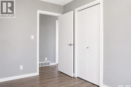 326 3Rd Avenue, Young, SK - Indoor Photo Showing Other Room