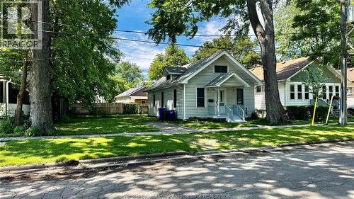 377 Chappell, Windsor, ON - Outdoor