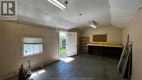 377 Chappell, Windsor, ON - Indoor