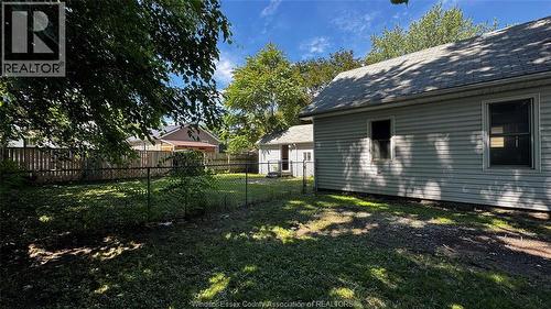 377 Chappell, Windsor, ON - Outdoor