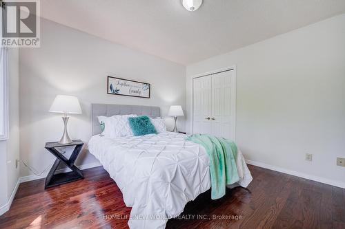 4468 Beacon Lane, Mississauga, ON - Indoor Photo Showing Bedroom