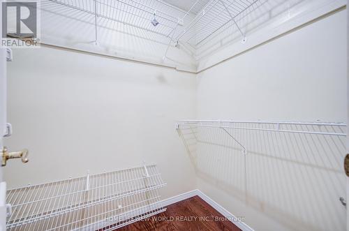4468 Beacon Lane, Mississauga, ON - Indoor With Storage