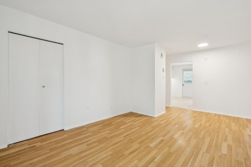Vue d'ensemble - 8-68 6E Avenue, L'Île-Perrot, QC - Indoor Photo Showing Other Room