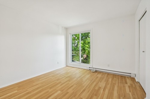 Vue d'ensemble - 8-68 6E Avenue, L'Île-Perrot, QC - Indoor Photo Showing Other Room