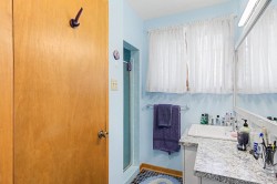 Master Bathroom - 