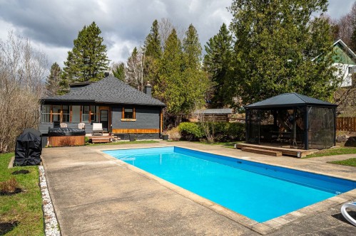 6573 Rue de la Rivière  Val-Morin, QC J0T 2R0