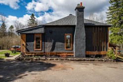 6573 Rue de la Rivière Val-Morin, QC J0T 2R0
