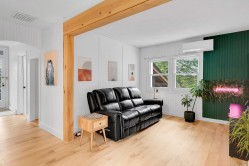 Salon - 