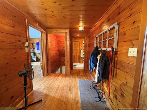 27 Binks Cres, Harvey, NB 
