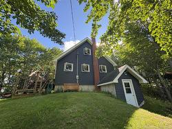 27 Binks CRES Harvey, NB E6K 1J3