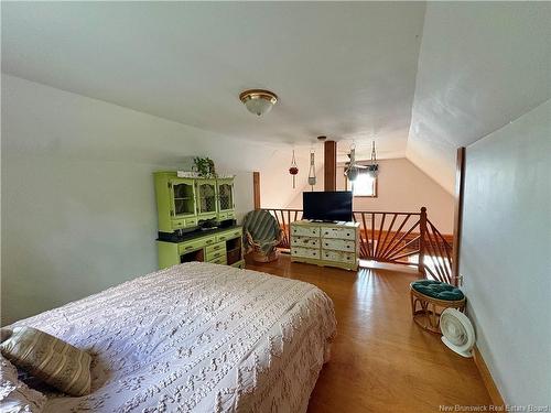 27 Binks Cres, Harvey, NB 