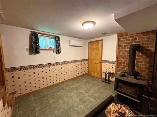 27 Binks Cres, Harvey, NB 