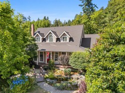 1130 Tatlow Rd North Saanich, BC V8L 5P3