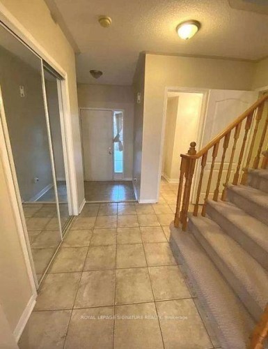 6112 Windfleet Crescent, Mississauga, ON - Indoor Photo Showing Other Room