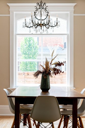 90 Victoria Street, Hamilton, ON - Indoor Photo Showing Dining Room