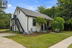 73 QUEEN STREET Huron-Kinloss, ON N0G 2R0