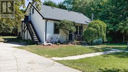 73 QUEEN STREET Huron-Kinloss, ON N0G 2R0