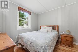 Primary Bedroom - 