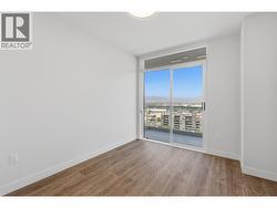 Primary Bedroom - 