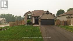 15 SHARPE STREET Brant (Paris), ON N3L 4C6