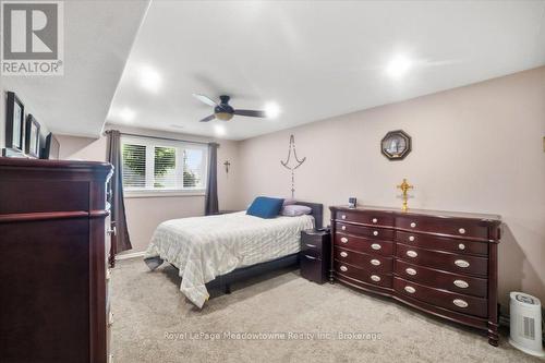 15 Sharpe Street, Brant (Paris), ON - Indoor Photo Showing Bedroom