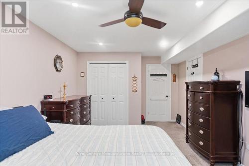 15 Sharpe Street, Brant (Paris), ON - Indoor Photo Showing Bedroom