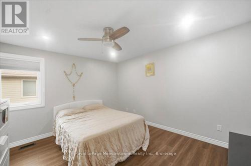 15 Sharpe Street, Brant (Paris), ON - Indoor Photo Showing Bedroom