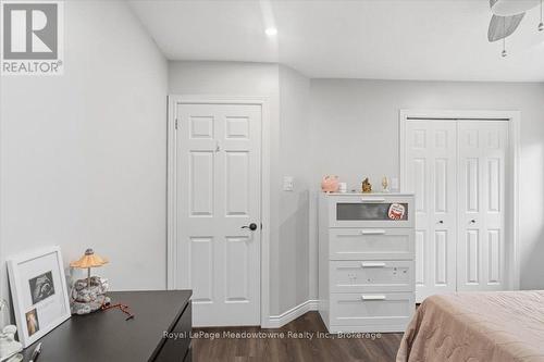 15 Sharpe Street, Brant (Paris), ON - Indoor Photo Showing Bedroom