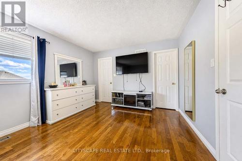 764 Avocado Crescent, Mississauga, ON - Indoor