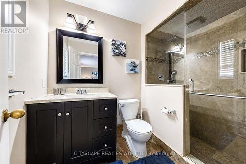 764 Avocado Crescent, Mississauga, ON - Indoor Photo Showing Bathroom