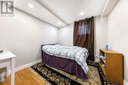 764 Avocado Crescent, Mississauga, ON - Indoor Photo Showing Bedroom