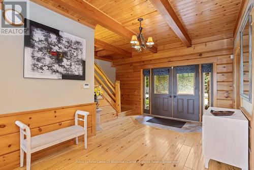 1040 7Th Heaven Lane, Bracebridge (Muskoka (N)), ON - Indoor Photo Showing Other Room