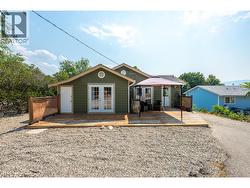 Back yard and deck - 