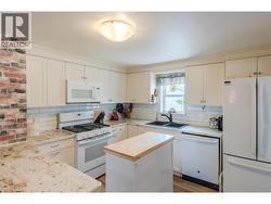 Kitchen - 