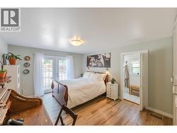 Primary bedroom - 