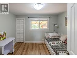 2nd bedroom - 