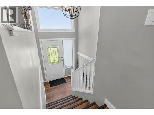 1863 Cathy Avenue, Kelowna, BC - Indoor Photo Showing Other Room