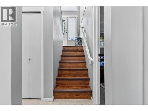 1863 Cathy Avenue, Kelowna, BC - Indoor Photo Showing Other Room
