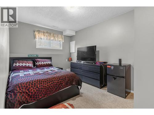 1863 Cathy Avenue, Kelowna, BC - Indoor Photo Showing Bedroom
