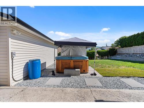 1863 Cathy Avenue, Kelowna, BC - Outdoor